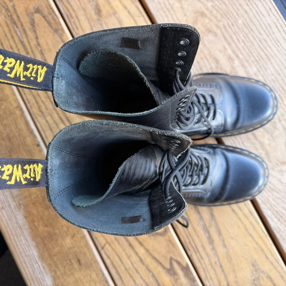 1914 Smooth Leather Tall Black Leather Lace-Up Boots- Dr. Martens US 8M / 9L - Picture 9 of 15